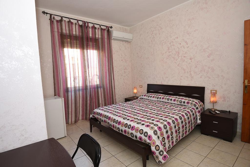 Sa Marina Bed & Breakfast La Caletta Exterior photo