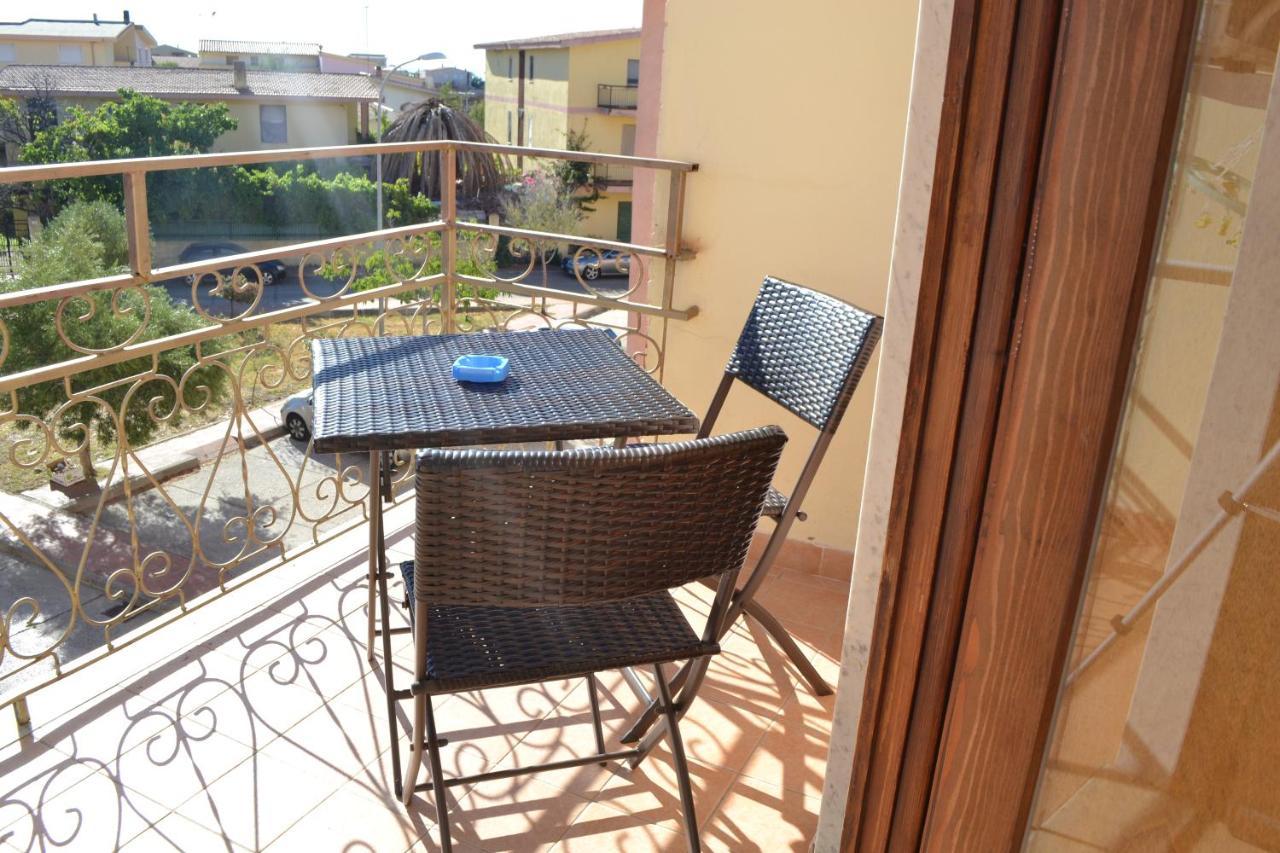 Sa Marina Bed & Breakfast La Caletta Exterior photo