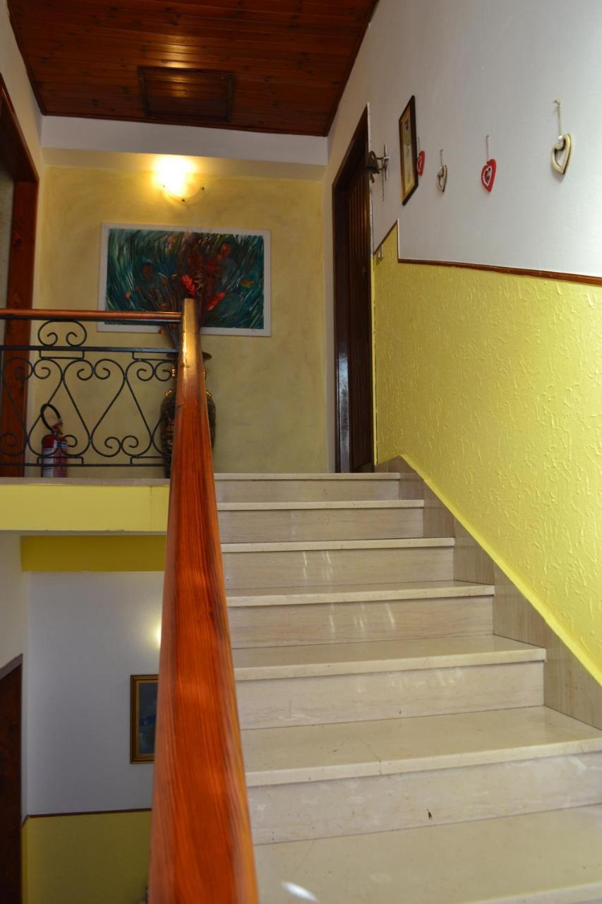 Sa Marina Bed & Breakfast La Caletta Exterior photo