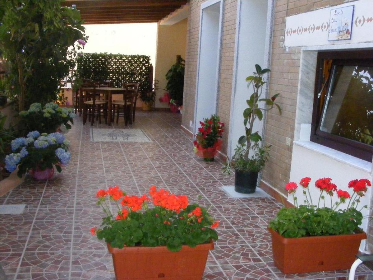Sa Marina Bed & Breakfast La Caletta Exterior photo